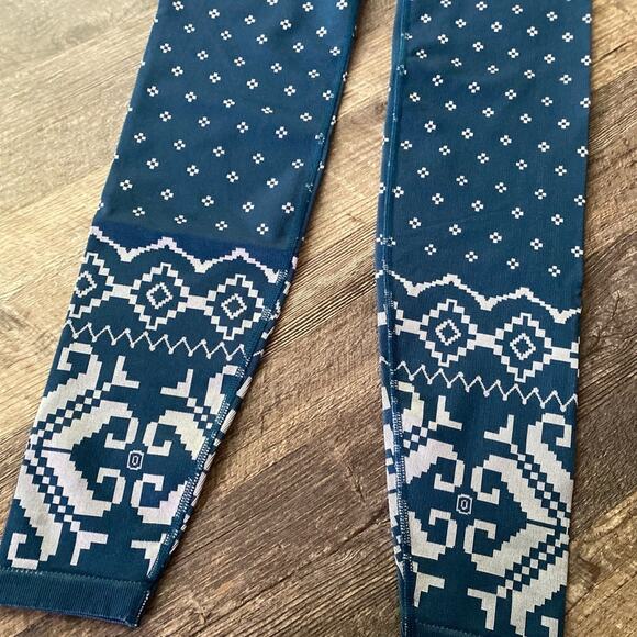 Sweaty Betty Fairisle Base layer legging - Picture 3 of 9